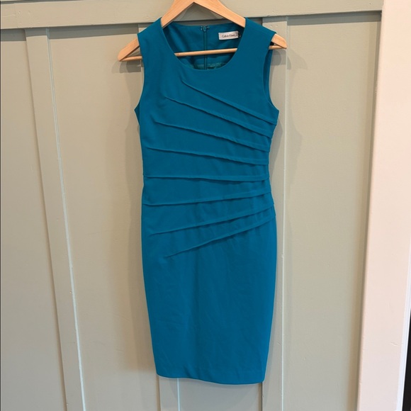 💙 Calvin Klein Starburst Sheath Dress – Women’s Size 2 ✨ - Picture 2 of 8